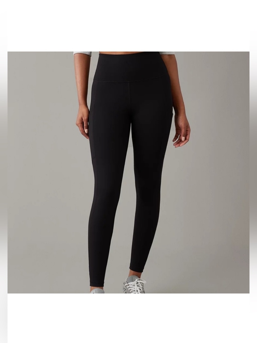 American Eagle black leggings
